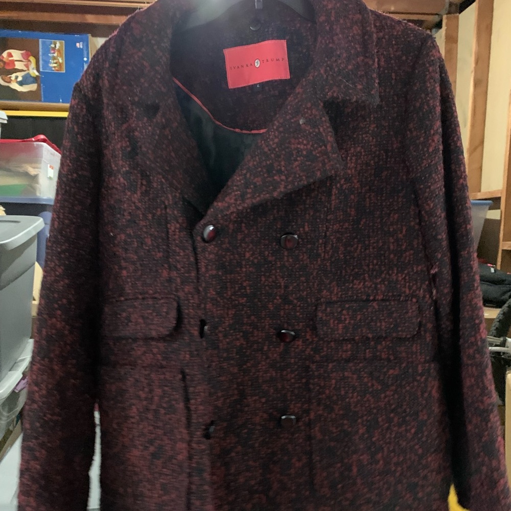 Ivanka Trump coat size L